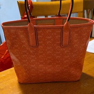 Michael Kors Jodie Jaguar Great Fruit Pink Tote